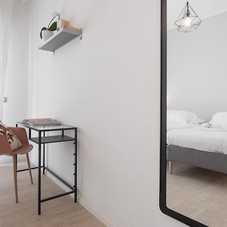 Flats4Rent Elisa Apartment เวโรนา ภายนอก รูปภาพ