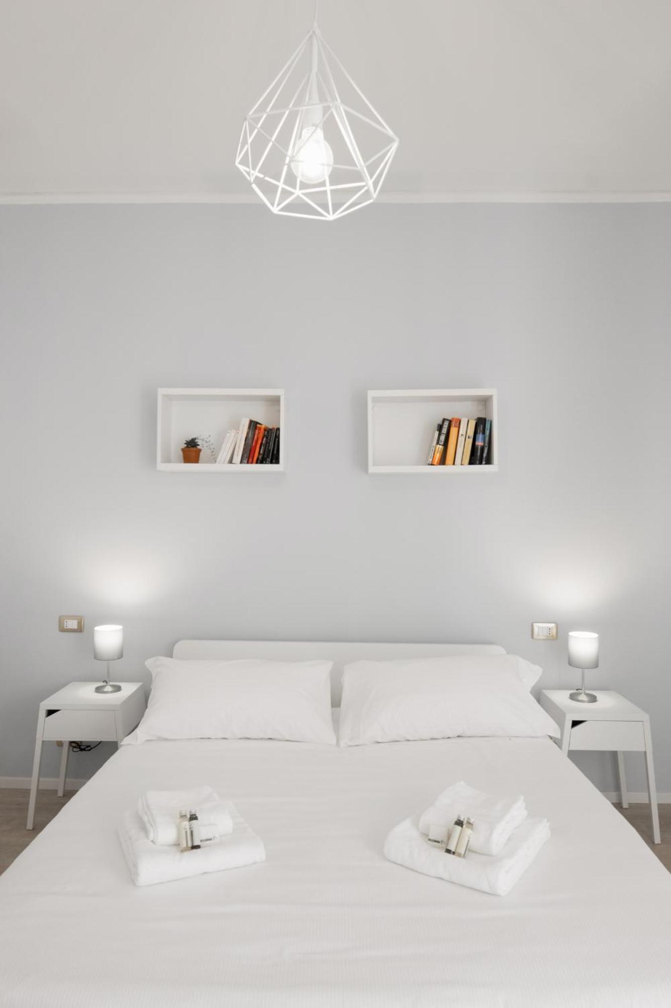Flats4Rent Elisa Apartment เวโรนา ภายนอก รูปภาพ
